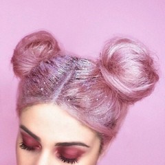 Create meme: sequins on the hair parting, bugle hairstyle for girls, glitter stick deco