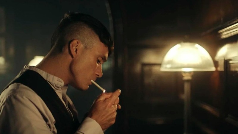 Create meme: peaky blinder, Thomas Shelby with a cigarette, Tommy Shelby