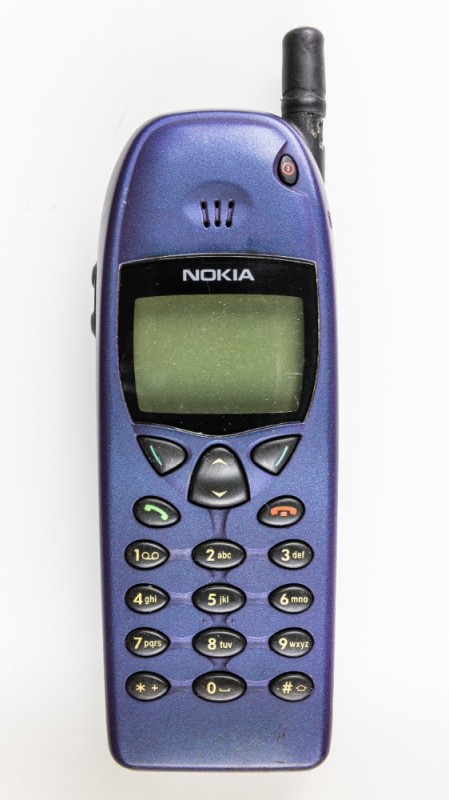 Создать мем: старая нокиа, телефон nokia 6110, nokia 6110 1997