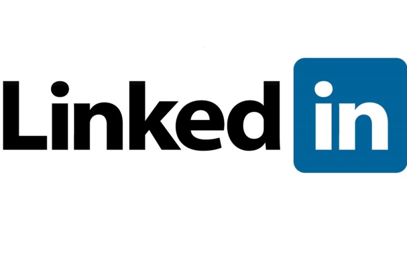 Create meme: text , linkedin logo, linkedin