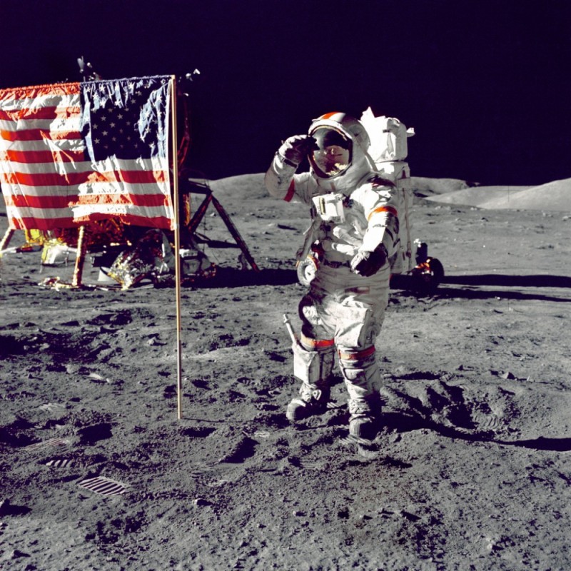 Create meme: Neil Armstrong on the moon, Neil Armstrong on the Moon original, Neil Armstrong and Buzz Aldrin on the Moon