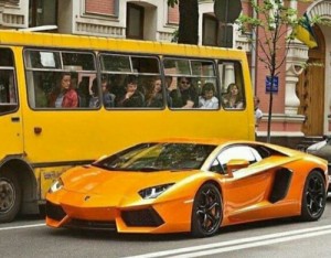 Создать мем: lamborghini aventador, маршрутка, lamborghini