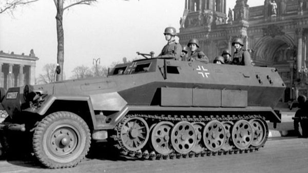 Create meme: german armored personnel carrier sd kfz 251, german armored personnel carrier, German armored personnel carrier of World War II