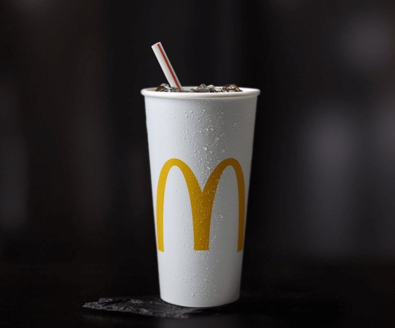 Create meme: McDonald's paper cup, milk shake McDonald's cocktail, McDonald's vanilla cocktail