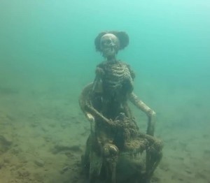 Create meme: the most terrible discovery under water, the skeleton under water, findings under water