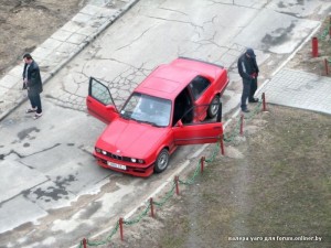 Создать мем: bmw e30, красная bmw, клуб бмв