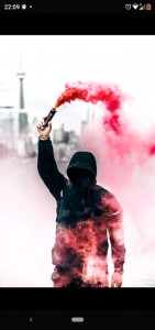 Создать мем: smoke, red smoke, человек