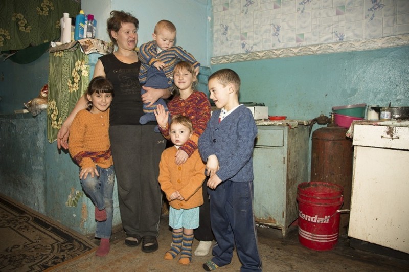 Create meme: poverty in Russia 2021 large families, many children , large family 