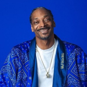 Создать мем: big snoop, нфт снуп дога, рэпер снуп дог