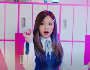 Create meme: twice tzuyu