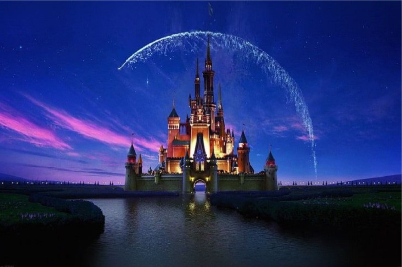 Create meme: Walt disney , walt Disney castle, disney castle