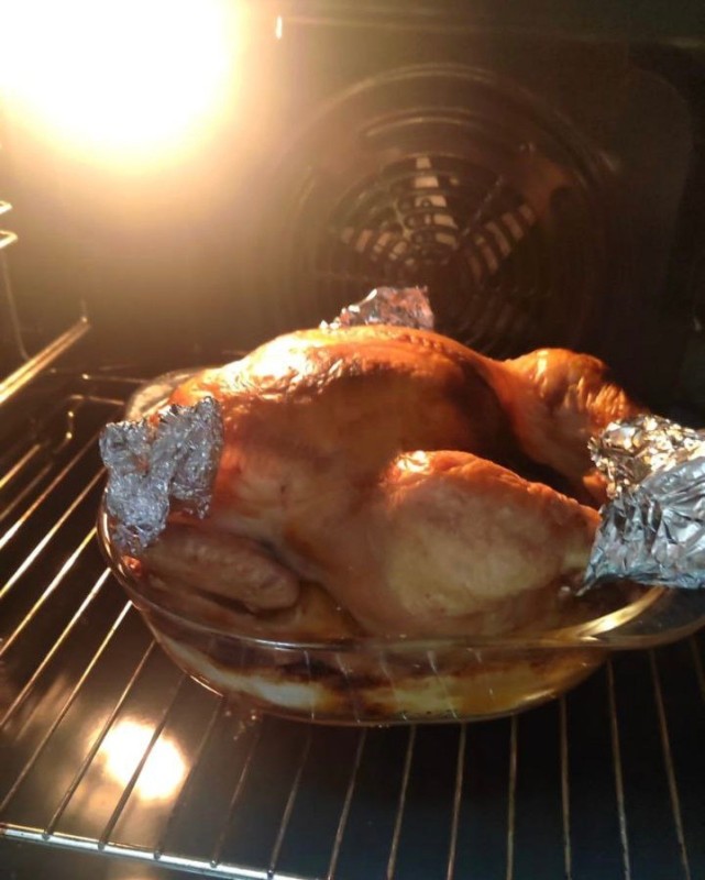 Create meme: chicken in the oven, grilled chicken, baked chicken