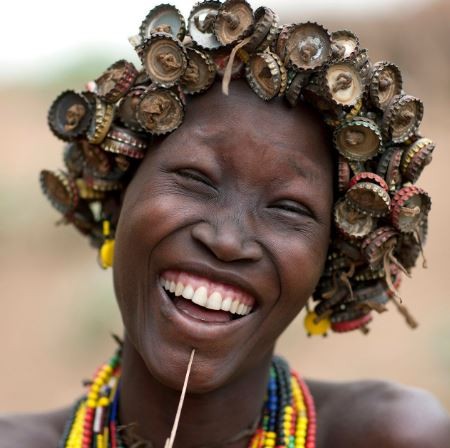 Create meme: women of African tribes, African beauties from the Mursi tribe, jewelry for African women