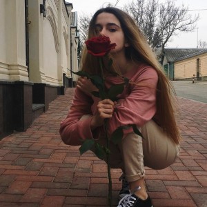 Создать мем: tumblr girl, аполлинария чернова, девушка