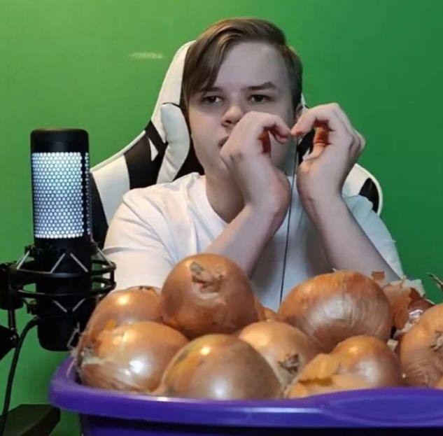 Create meme: people , streamer porridge, boy 