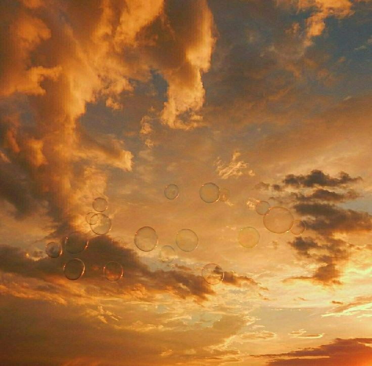 Create meme: sunset clouds, aesthetics of the sky, clouds sky 