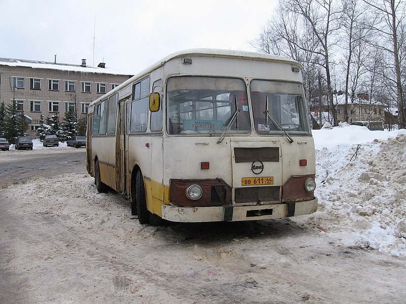 Создать мем: автобус лиаз старый, лиаз автобус, лиаз 677 автобус