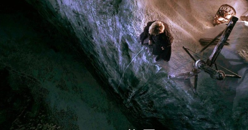 Create meme: tyrion game of thrones, Tyrion Lannister peeing from the wall, wild climb over the wall