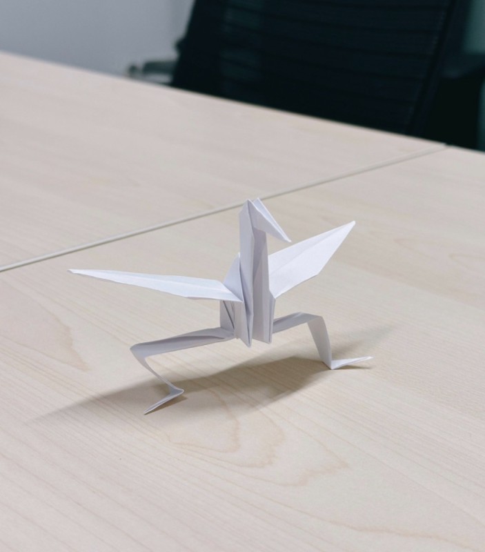 Create meme: origami crane made of paper, origami flying crane, origami paper sword
