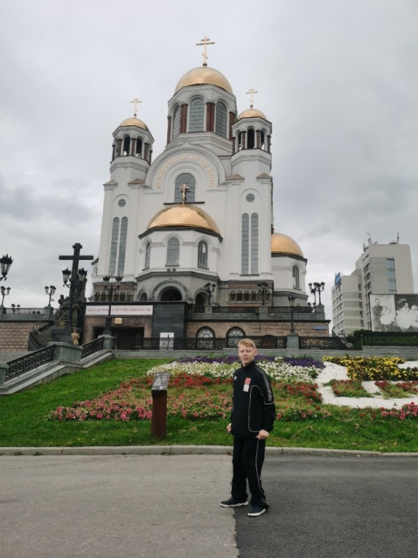 Создать мем: храм, храм романовых в екатеринбурге, храм на крови екб