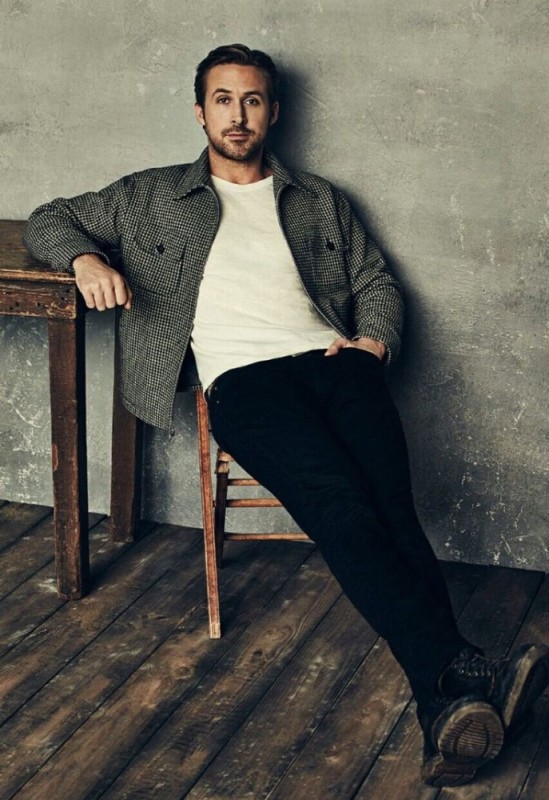 Create meme: Ryan Gosling is sitting on a chair, Ryan Gosling photo shoot, Ryan Gosling meme