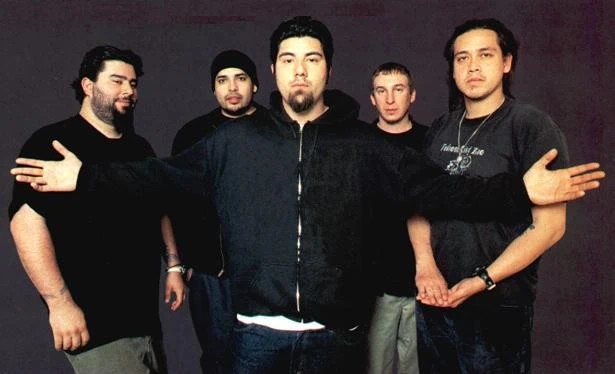 Создать мем: солист группы deftones, band, 311 band