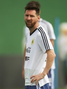 Create meme: Lionel Messi now, Lionel Messi Argentina France, Leo Messi photo