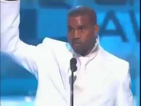 Создать мем: кевин харт, kanye west grammy 2005, ти ди джейкс