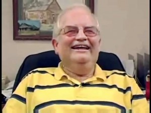 Создать мем: человек, замедленный смех эдгара, funny old man laughing