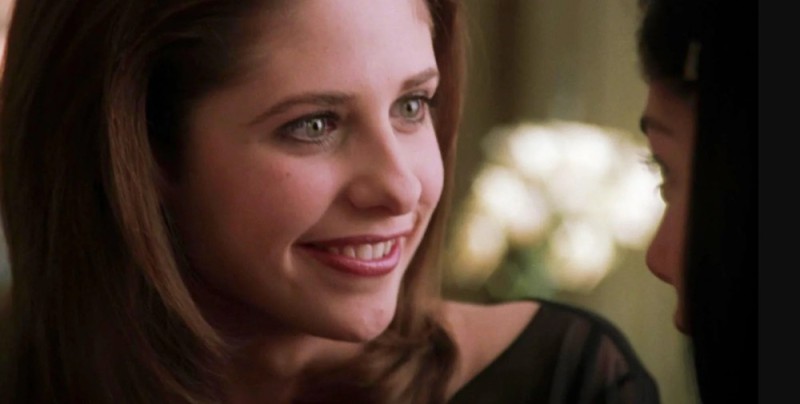 Create meme: Sarah Michelle Gellar Violent Games, A cruel game, Sarah Michelle Gellar cruel intentions