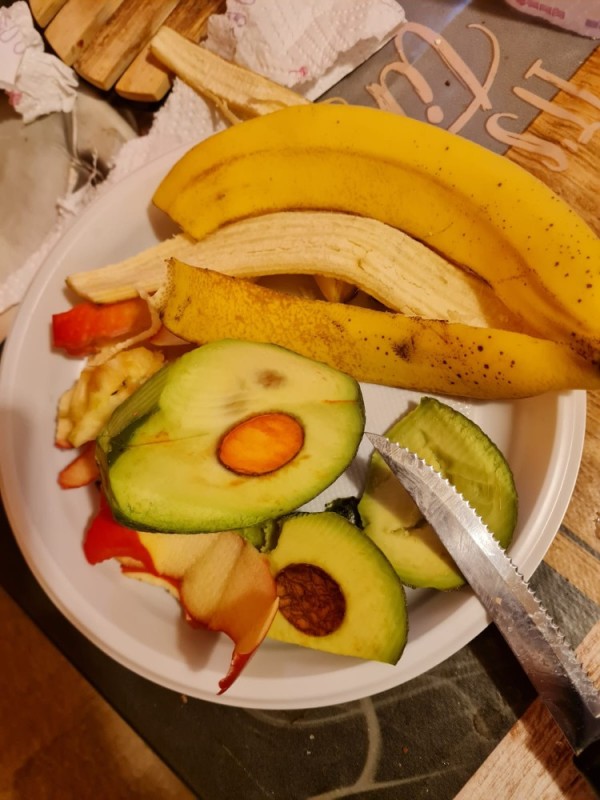 Create meme: beautiful sliced banana, items on the table, banana and two kiwis