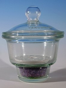 Create meme: laboratory glass desiccator 140, laboratory glass desiccator, with a glass lid
