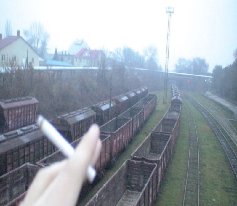 Create meme: Yenakievo station, rutchenkovo station, Yenakievo railway station