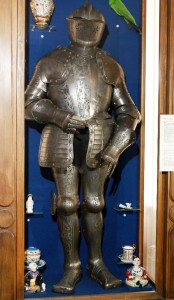 Create meme: a knight in armor, armor, armour 16th century