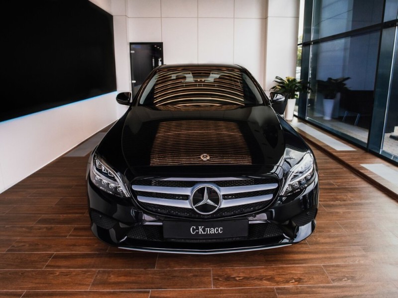 Create meme: black mercedes benz, mercedes c 180 new black, mercedes-benz