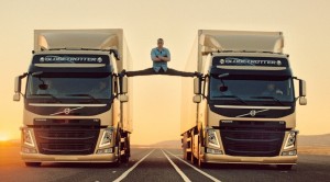 Create meme: Jean-Claude van Damme splits trucks, Jean-Claude van Damme trucks, Jean Claude Vandam the splits on the truck