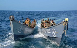 Создать мем: морские пираты, лодка морской пехоты, пираты 21 века сомали