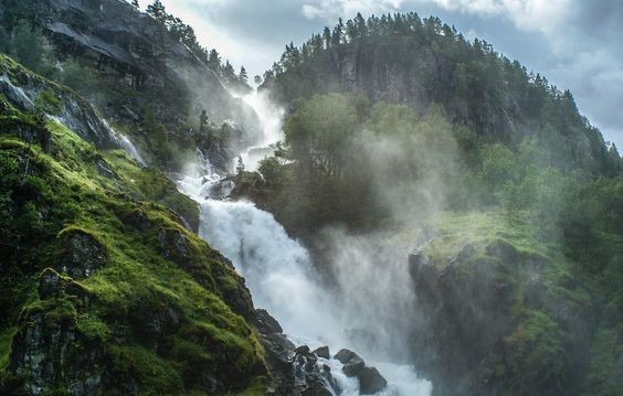 Create meme: kjosphossen waterfall norway, krieml waterfall austria, Krimml waterfall Austria