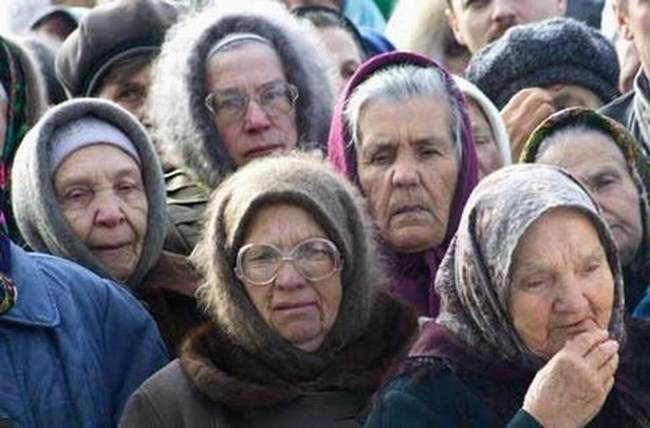 Create meme: pensions, Elizaveta Zarbatova buranovskiye babushki, A lot of grandmothers