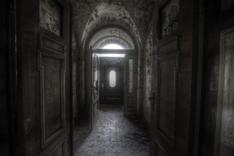 Create meme: abandoned house, Gloomy room background, darkness