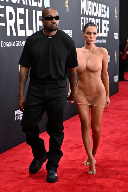 Create meme: Kanye West and Kim Kardashian, Kim kardashian and Kanye West, Kim Kardashian's husband Kanye