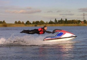 Создать мем: гидроцикл yamaha, стоячий гидроцикл, гидроцикл yamaha waverunner