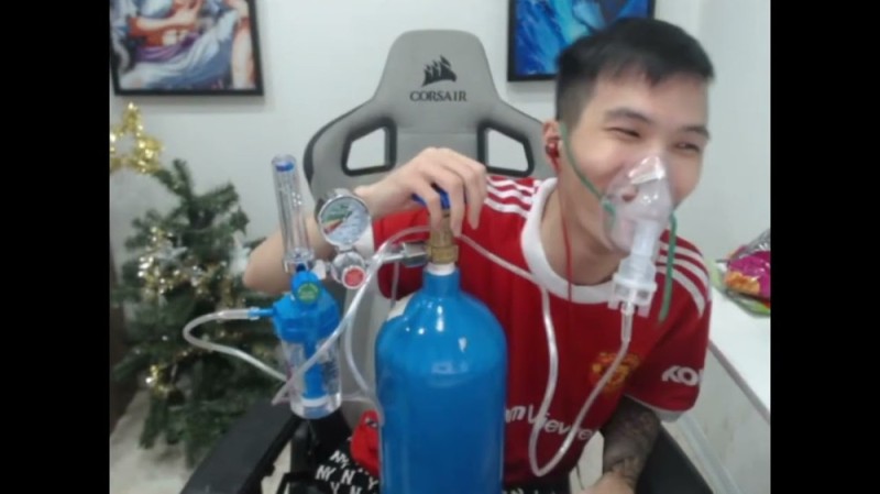 Create meme: people , Asian , oxygen mask