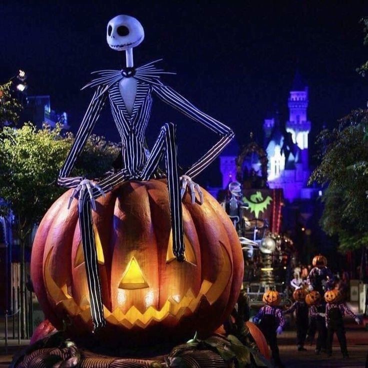 Create meme: Jack Skellington Disneyland, Jack Skellington is the King of pumpkins, Halloween 