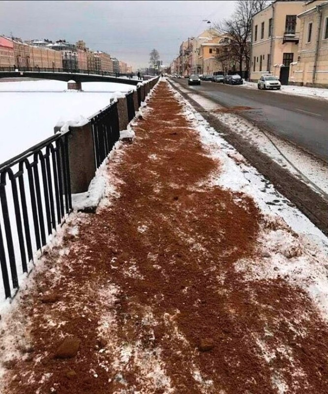 Создать мем: санкт петербург россия, снег в петербурге, грязный снег спб
