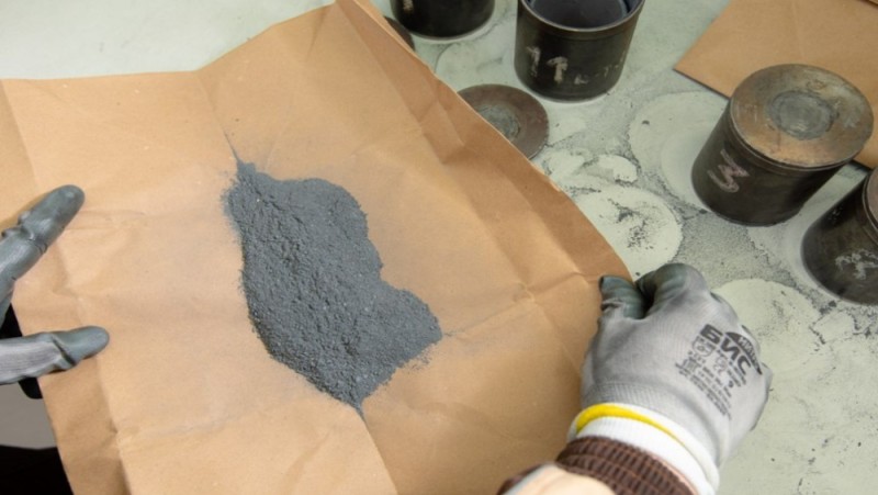 Create meme: graphite powder, abrasive powder silicon carbide, graphite powder