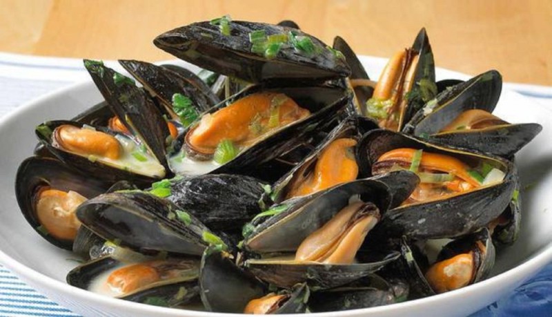 Create meme: mussels, mussels recipes, mussels food
