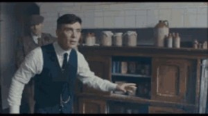 Создать мем: шелби острые козырьки, peaky blinder, острые козырьки gif