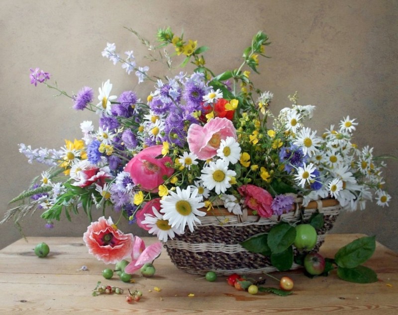 Create meme: a bouquet of wild flowers , wild flowers , delicate bouquet of wild flowers