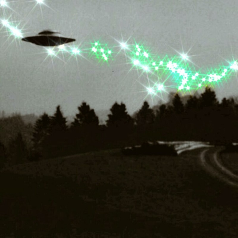 Create meme: ufo flying saucer, ufo ufo unidentified flying objects, ufo ufo